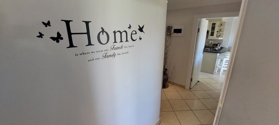 2 Bedroom Property for Sale in Ferreira Town Eastern Cape